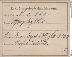Etiketten zu Apophyllit (NHMW-MIN-Ae299)